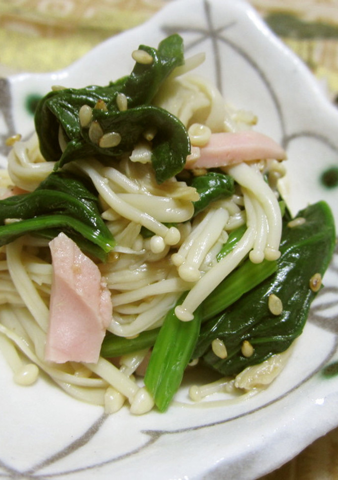 ほうれん草・えのき茸と魚肉ソの胡麻絡め-レシピのメイン写真