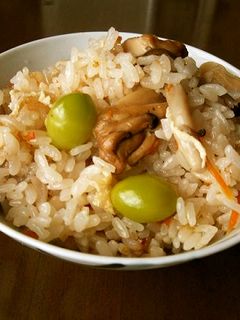 干した茸で炊き込みご飯-レシピのメイン写真