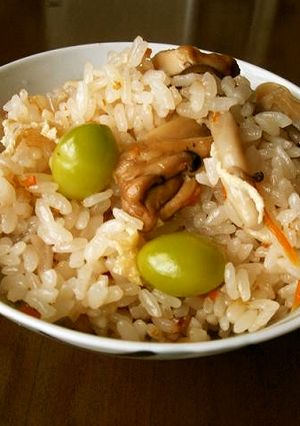 干した茸で炊き込みご飯-レシピのメイン写真