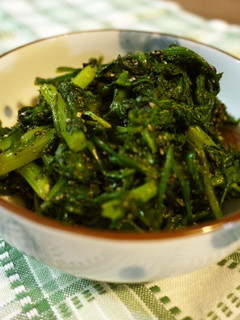 春菊がたくさん食べれる胡麻和え♪-レシピのメイン写真