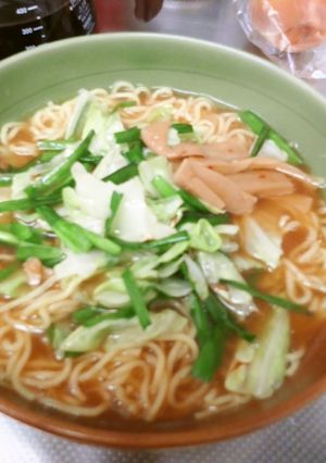 簡単！同時に！野菜たっぷりラーメン。-レシピのメイン写真