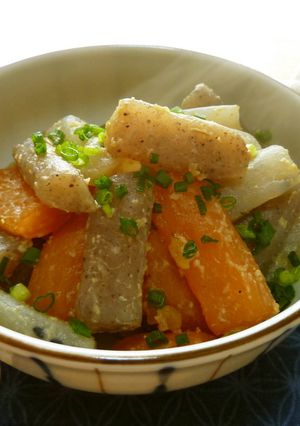 お腹のお掃除にも。こんにゃくの味噌炒り煮-レシピのメイン写真