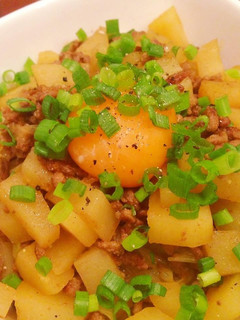 ひき肉ジャガカレー丼-レシピのメイン写真