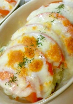 塩麹入りポテサラとトマトのチーズ焼き-レシピのメイン写真