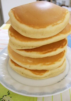 ふんわりもちもち自家製ホットケーキ-レシピのメイン写真