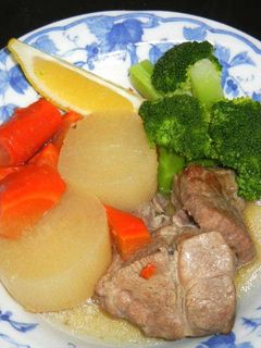 豚肩ロースかたまりと大根のスープ煮-レシピのメイン写真