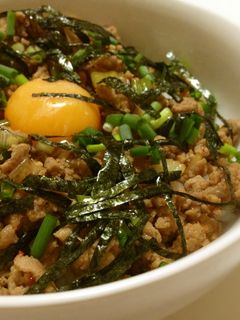 ピリ辛ネギ豚そぼろ丼-レシピのメイン写真