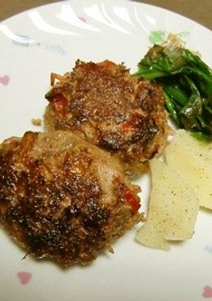 サワークリームとパプリカいりハンバーグ♪-レシピのメイン写真