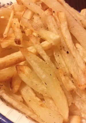 揚げずにカリッ♪とフライドポテト-レシピのメイン写真