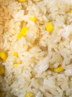 簡単!コーンバター醤油の混ぜご飯-レシピのメイン写真