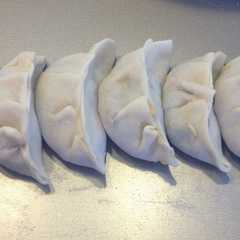รูปของ ホームベーカリーで簡単☆餃子の皮 手作り