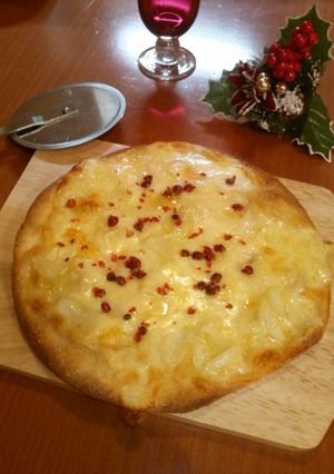 簡単！パリパリ☆タコス生地ガーリックピザ-レシピのメイン写真