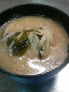 千切り大根とワカメのみそ汁-レシピのメイン写真