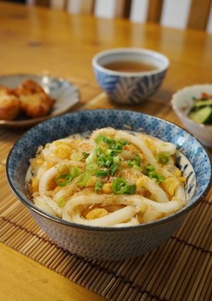 ズボラ飯＊揚げ玉と鰹節のぶっかけうどん＊-レシピのメイン写真