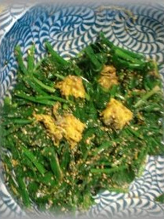 ほうれん草と食用菊のごま和え-レシピのメイン写真