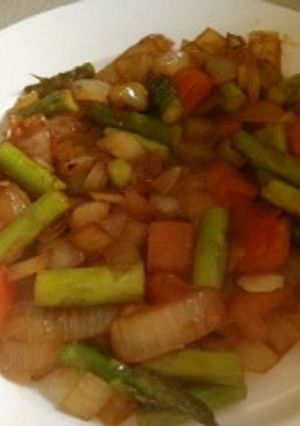 簡単彩り綺麗な野菜炒め-レシピのメイン写真