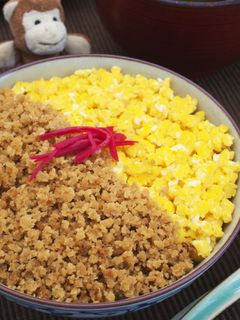 お弁当にも使える!そぼろ親子丼☆-レシピのメイン写真