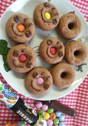 焼きドーナツ♡アンパンマン♡デコ♡-レシピのメイン写真