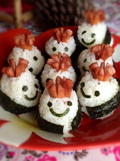 キャラ弁にもウインナーでお花のおにぎり-レシピのメイン写真
