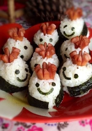 キャラ弁にもウインナーでお花のおにぎり-レシピのメイン写真