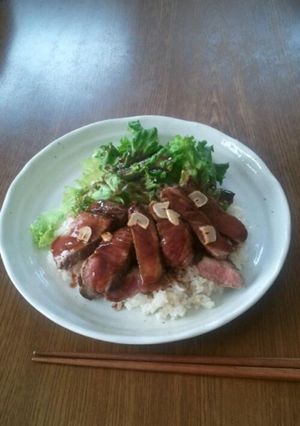 簡単タレのステーキソースでステーキ丼-レシピのメイン写真