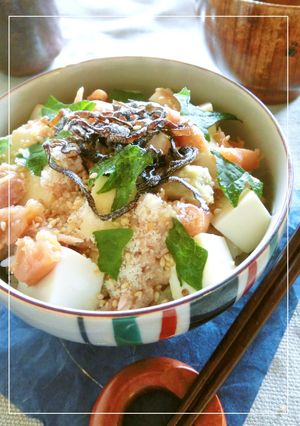 ＊お手軽ランチ＊梅・ツナ・豆腐・塩昆布丼-レシピのメイン写真