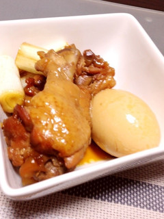 すき焼きのタレで☆簡単!うまうま鶏手羽煮-レシピのメイン写真