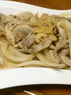 簡単☆豚肉と玉ねぎ&レモンの塩麹炒め-レシピのメイン写真