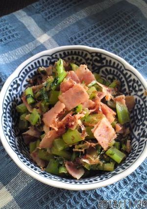 大根の葉とベーコンでご飯の友♪-レシピのメイン写真