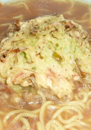 キャベツかき揚げのせ♪コチュラーメン☆-レシピのメイン写真