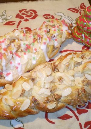 クリスマスにも⁂胡桃ツォップ♪-レシピのメイン写真
