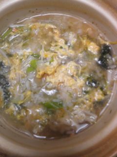 残った鮭おにぎりで卵雑炊-レシピのメイン写真