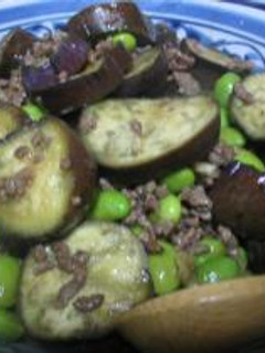 ゴハンがおいしー♪なすとひき肉の炒め物-レシピのメイン写真