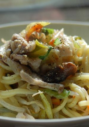鶏皮の塩やきそば-レシピのメイン写真