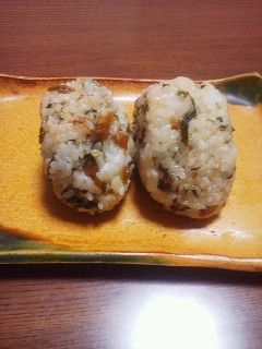 セロリの葉のしっとりふりかけ-レシピのメイン写真