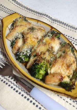 簡単♪胸肉とブロッコリーのカリカリ焼き-レシピのメイン写真