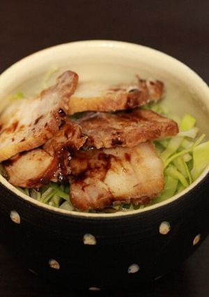 焼きっぱなし豚肉のキャベツ丼-レシピのメイン写真