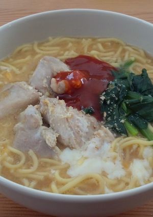 塩ヨーグルトチキンのピリ辛らーめん-レシピのメイン写真