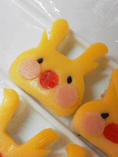 うさぎ抜き型で簡単トナカイキャラ弁おかず-レシピのメイン写真
