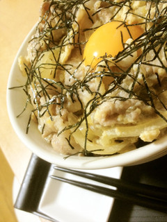 ~おっ、作れる~ふわふわ卵の豚玉丼-レシピのメイン写真