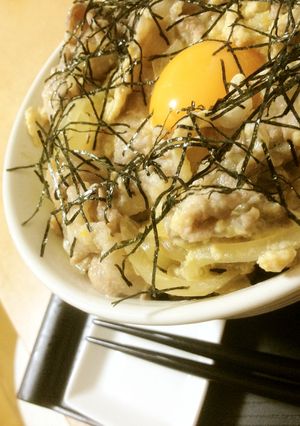 ~おっ、作れる~ふわふわ卵の豚玉丼-レシピのメイン写真