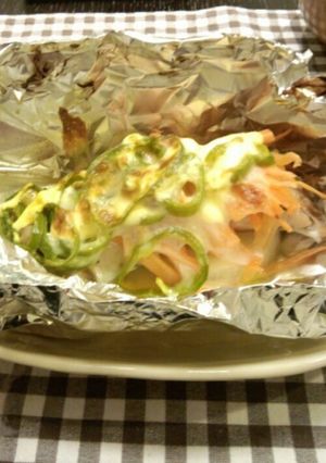あとのせチーズでこんがり鮭のホイル焼き-レシピのメイン写真