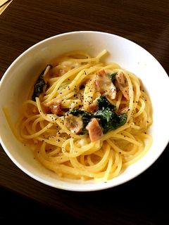 ほうれんそうとベーコンのクリームパスタ-レシピのメイン写真