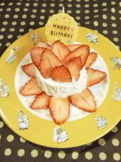 1歳のお誕生日ケーキ♡水切りヨーグルトで-レシピのメイン写真