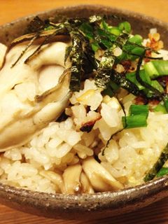 牡蠣ふっくら!牡蠣(カキ)の炊き込みご飯-レシピのメイン写真