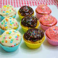 รูปของ 三色★カップケーキ　