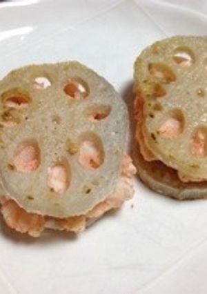 シャキシャキ☆明太はんぺんの蓮根挟み焼き-レシピのメイン写真