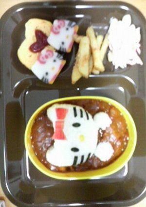 誕生日記念☆ キティちゃんカレー-レシピのメイン写真