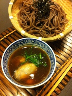 冬に食べたいざる蕎麦〜牡蠣あんのつゆ〜-レシピのメイン写真