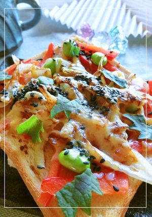 パプリカ・玉葱・枝豆の和トースト-レシピのメイン写真